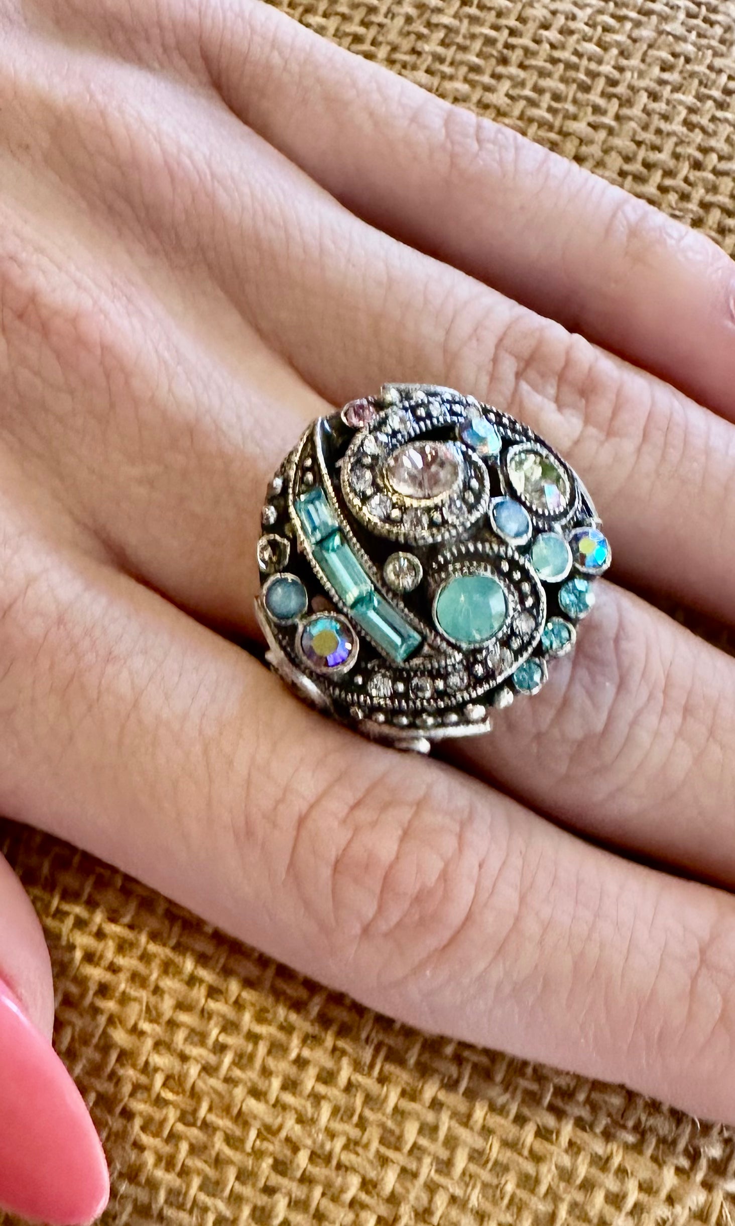 Sorrelli crystal cluster cocktail ring with sparkling statement jewelry design