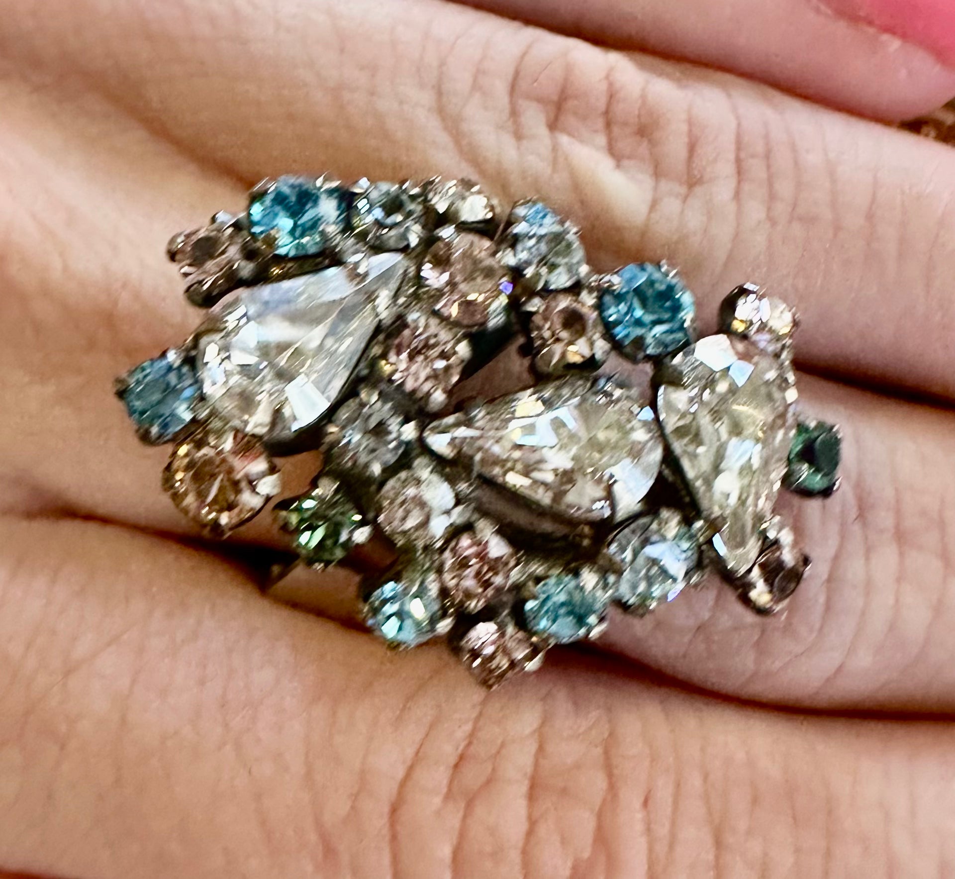 Sorrelli sky blue and peach crystal ring elegant colorful statement jewelry