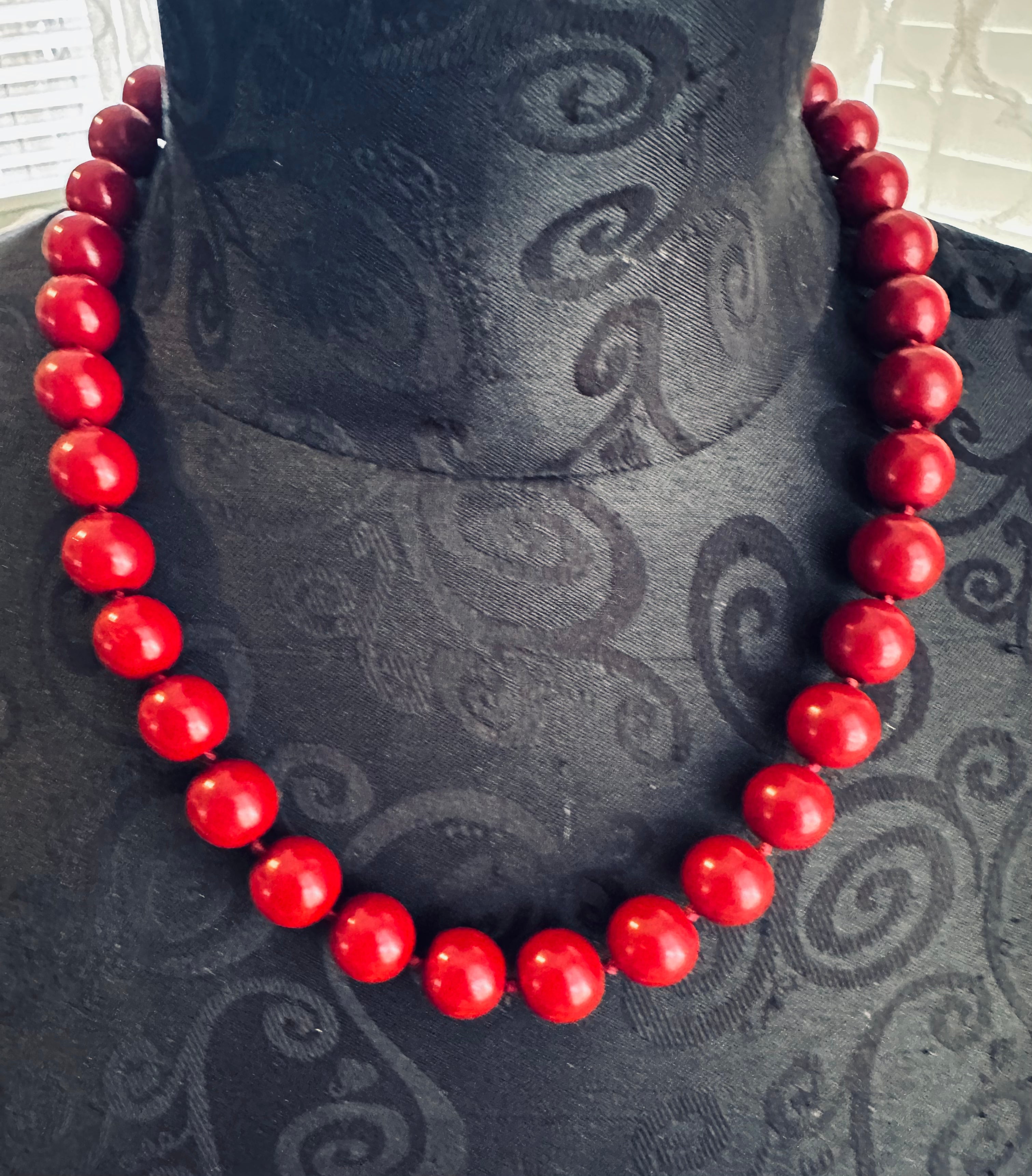 Red Bead Necklace 115