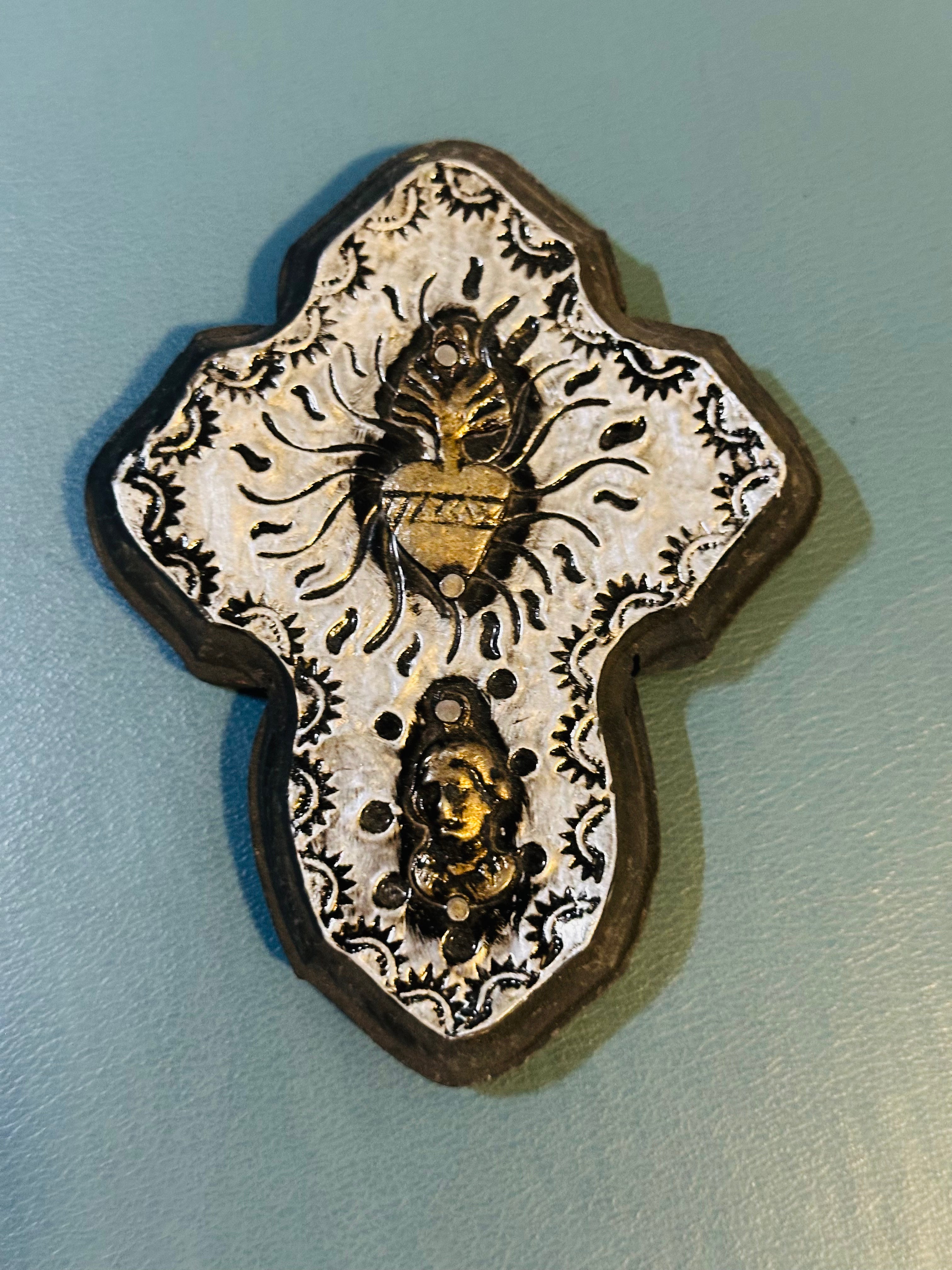 Handmade Cross with Heart 610